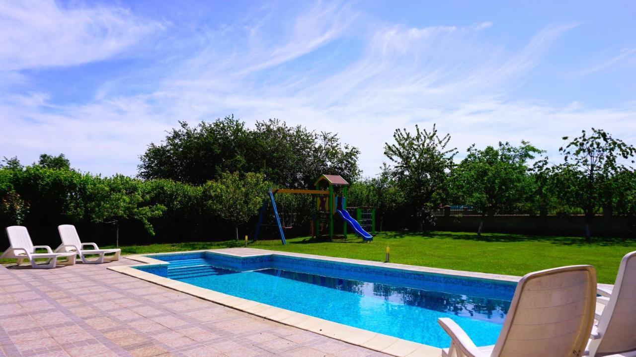 Вила Релакс - villa Relax Sokolovo Екстериор снимка
