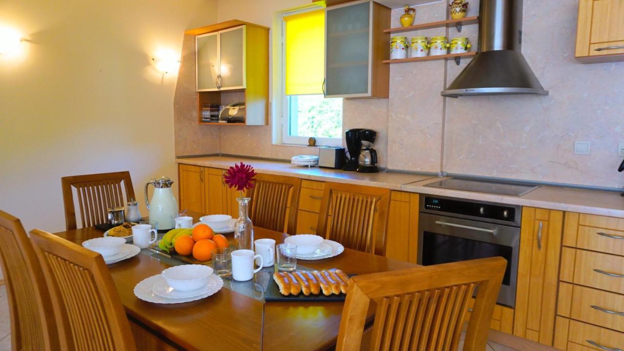 Вила Релакс - villa Relax Sokolovo Екстериор снимка